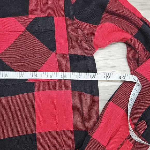 ARIZONA JEANS Womens Red Buffalo Plaid Boyfriend Fit Longsleeve Button Front... - Picture 4 of 6